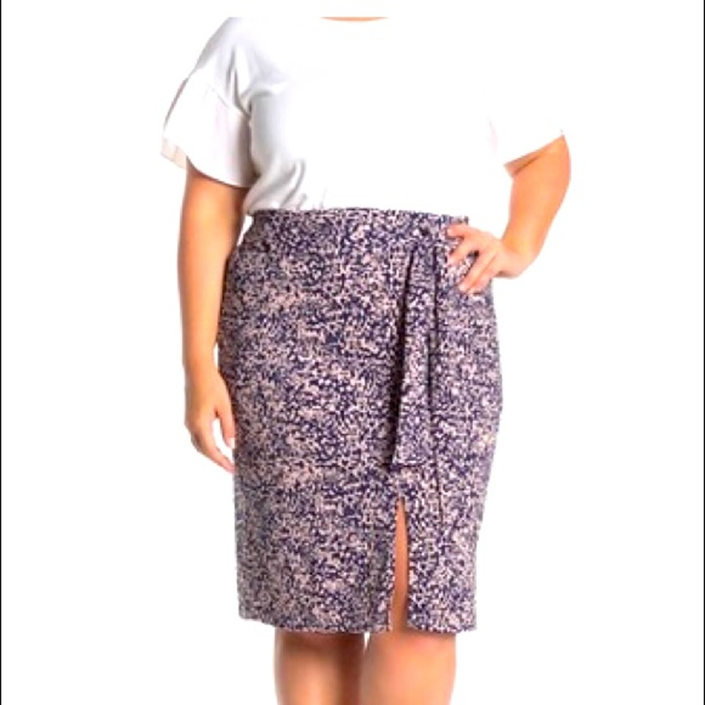 14th & Union front tie skirt - Picture 1 of 1